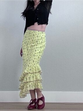 Floral Ruffle Hem Midi Skirt in Lemon Yellow